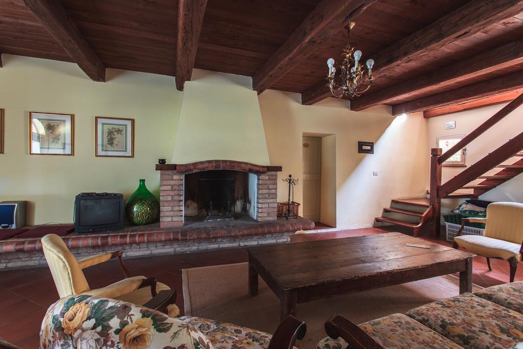 Agriturismo Il Pettirosso Pension Forlì Buitenkant foto