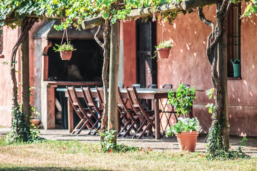 Agriturismo Il Pettirosso Pension Forlì Buitenkant foto