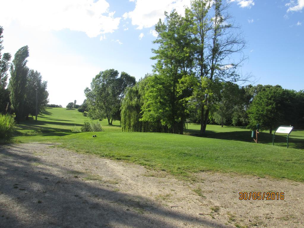 Agriturismo Il Pettirosso Pension Forlì Buitenkant foto